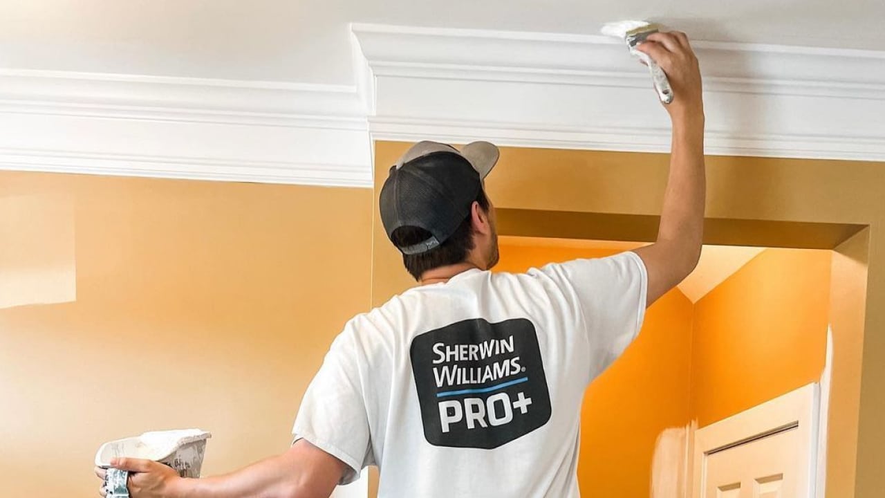 Comparing Paint Contractor Quotes in Charleston