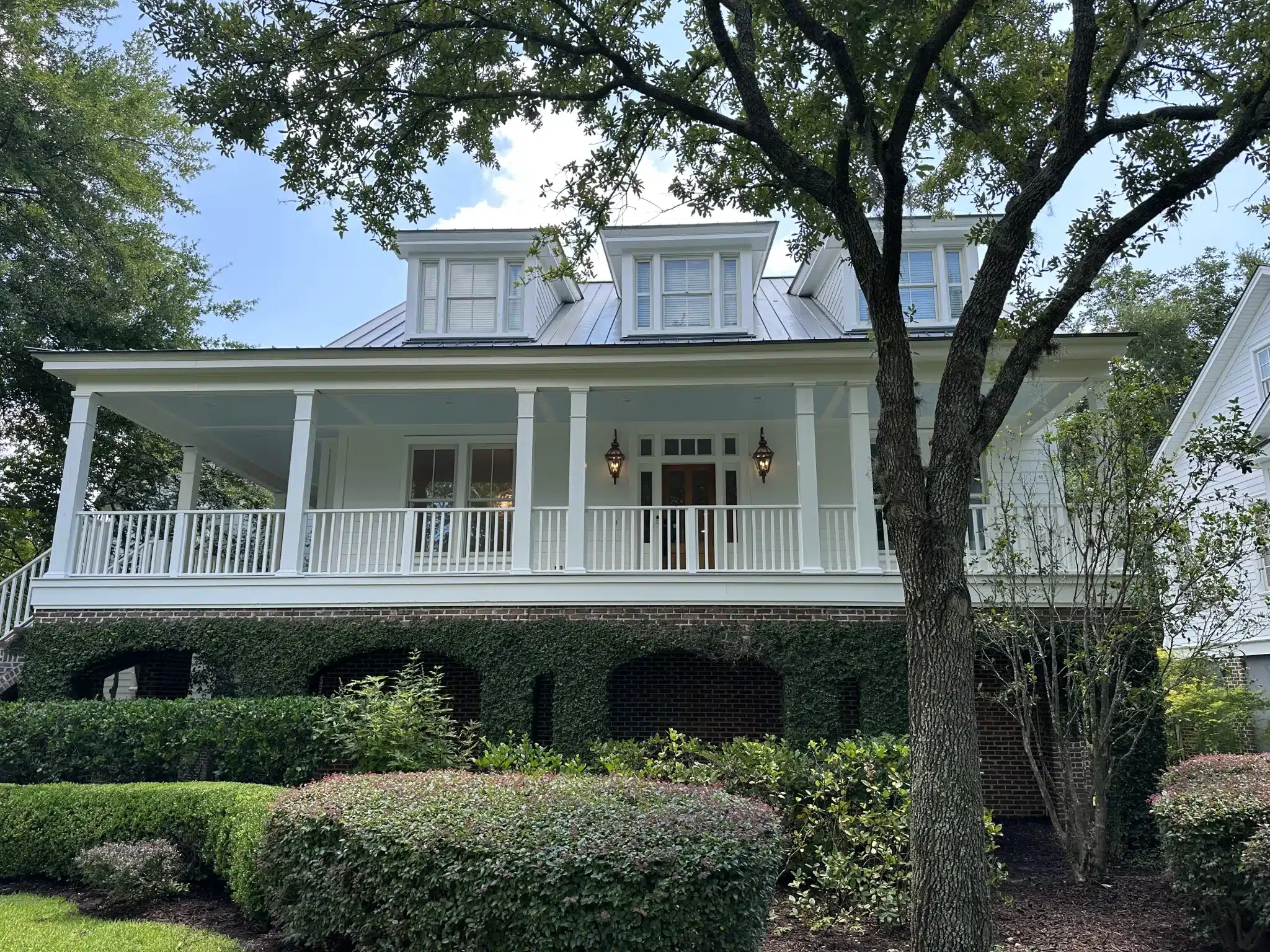 Cost of Painting a Home in Charleston