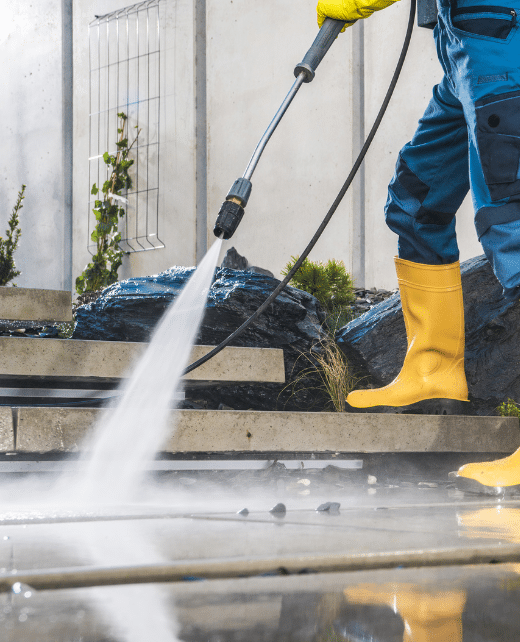 Commercial building pressure washing in Charleston, SC